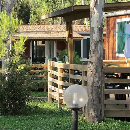 Villaggio L'ultima Bari Sardo