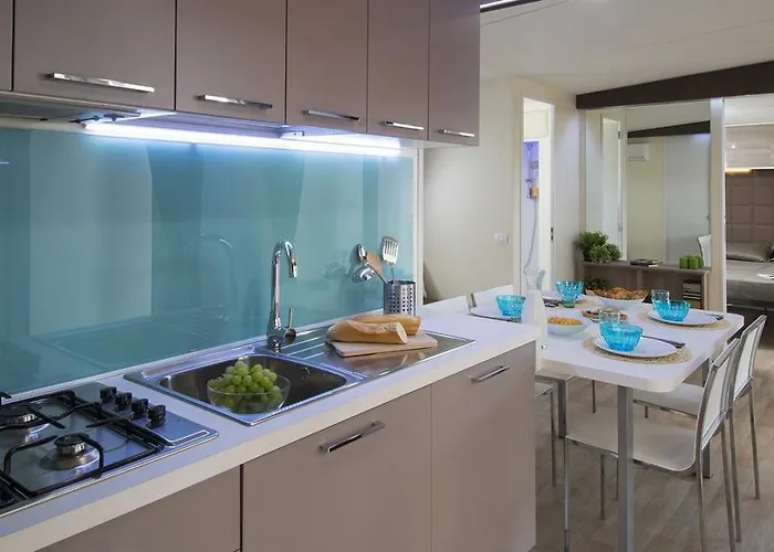 Parco vacanze Villaggio L'ultima 4*